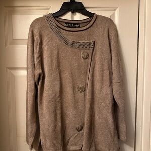 Gizel Brown & Tan Long Sleeved Sweater, Size L, Excellent Condition!!!